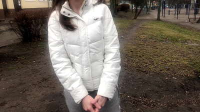 अश्लील बात कर रहे हैं